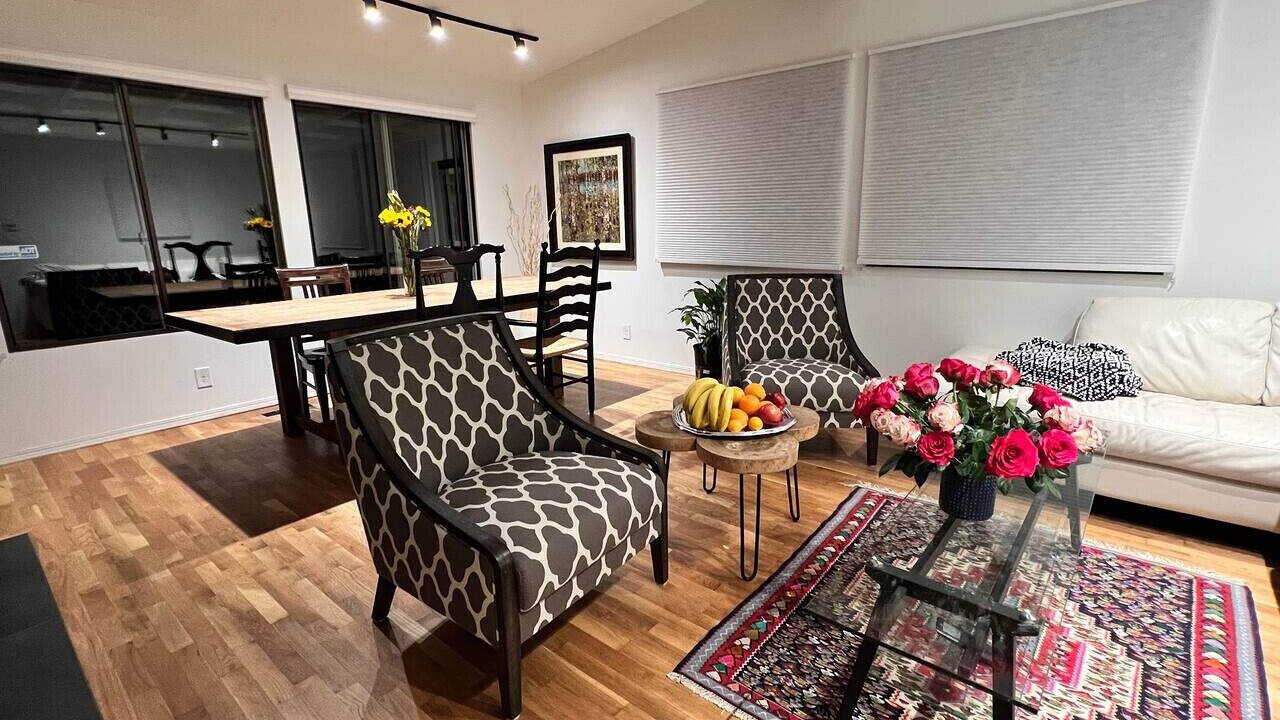 Photo of Livingroom in Bridle Trails