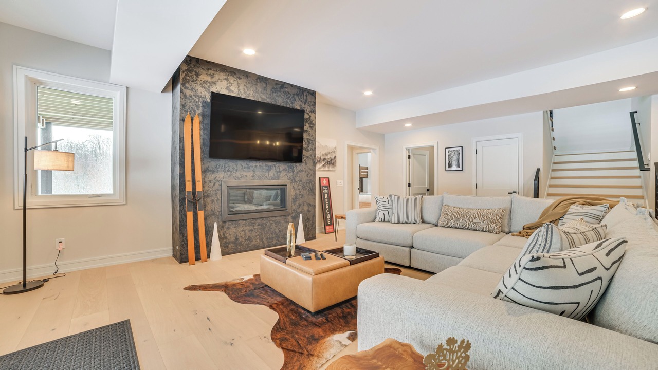 Photo of Livingroom in Boyne Falls