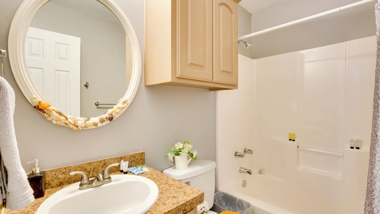 Photo of Bathroom in Emory