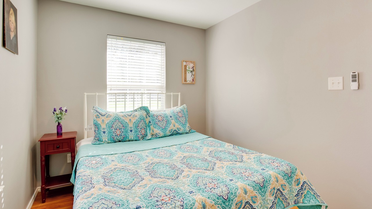 Photo of Bedroom in Emory