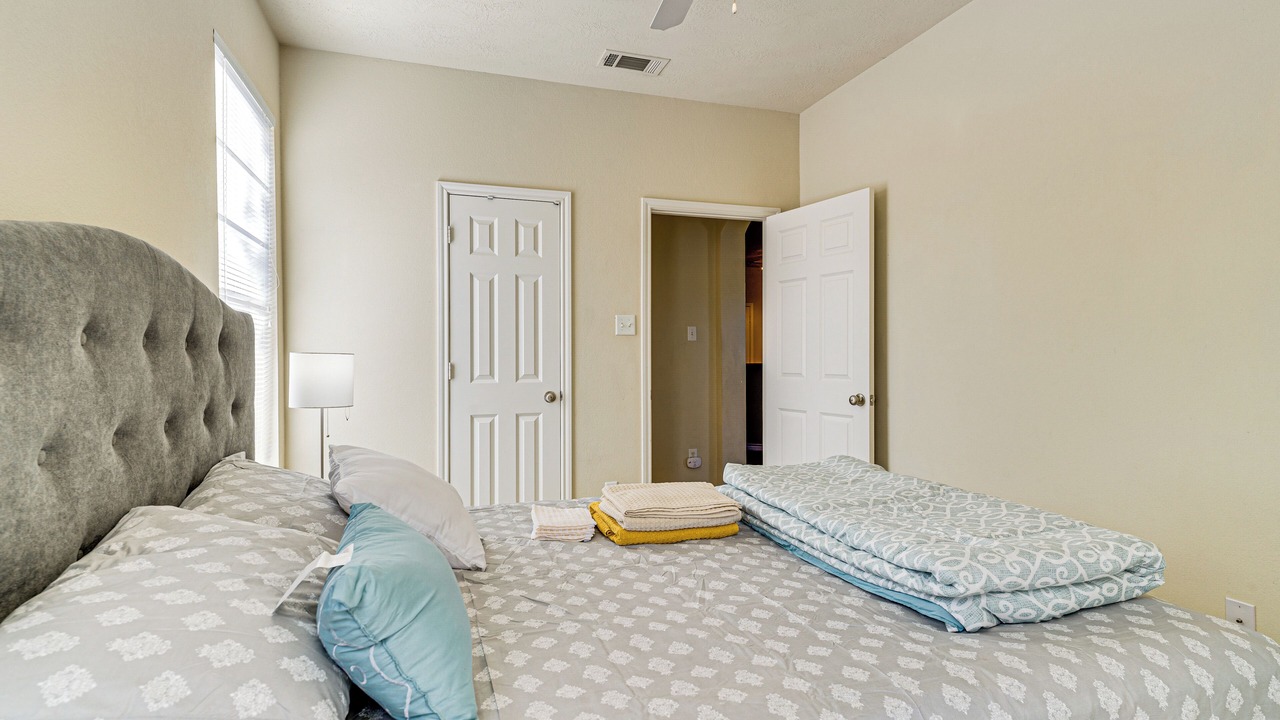Photo of Bedroom in Spring Creek