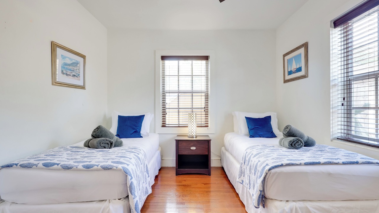 Photo of Bedroom in Harbordale