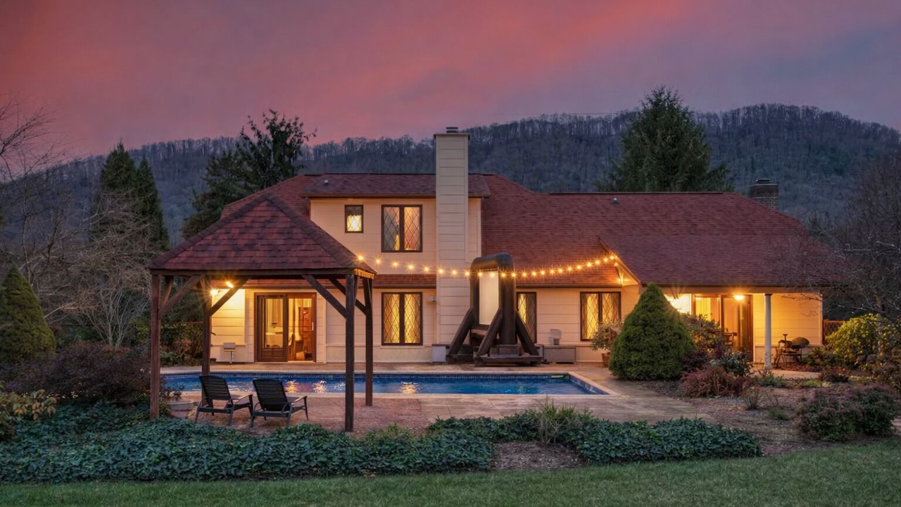 Photo of Outdoor in Fletcher