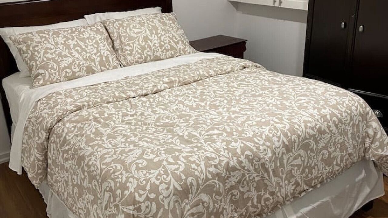 Photo of Bedroom in Ajax