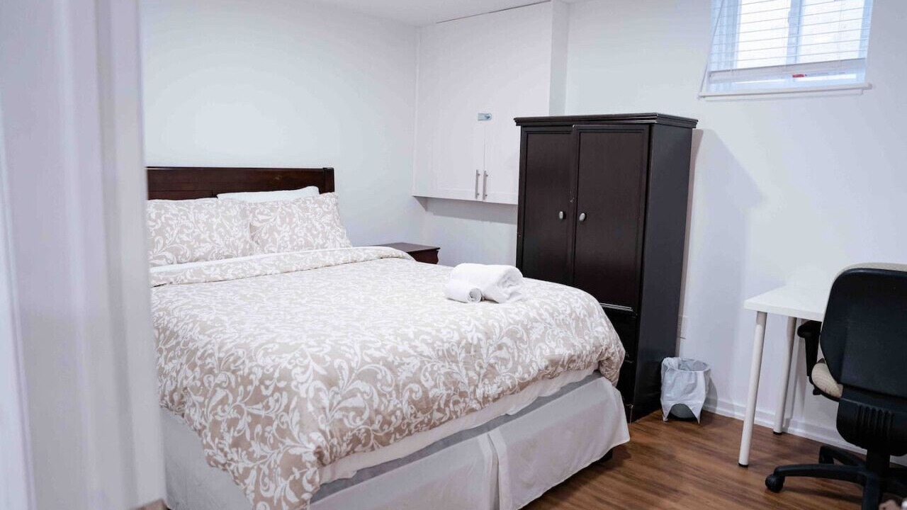Photo of Bedroom in Ajax