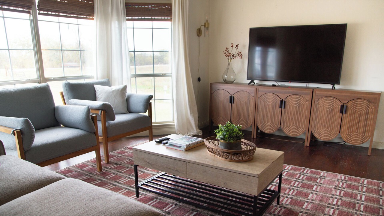 Photo of Livingroom in China Spring