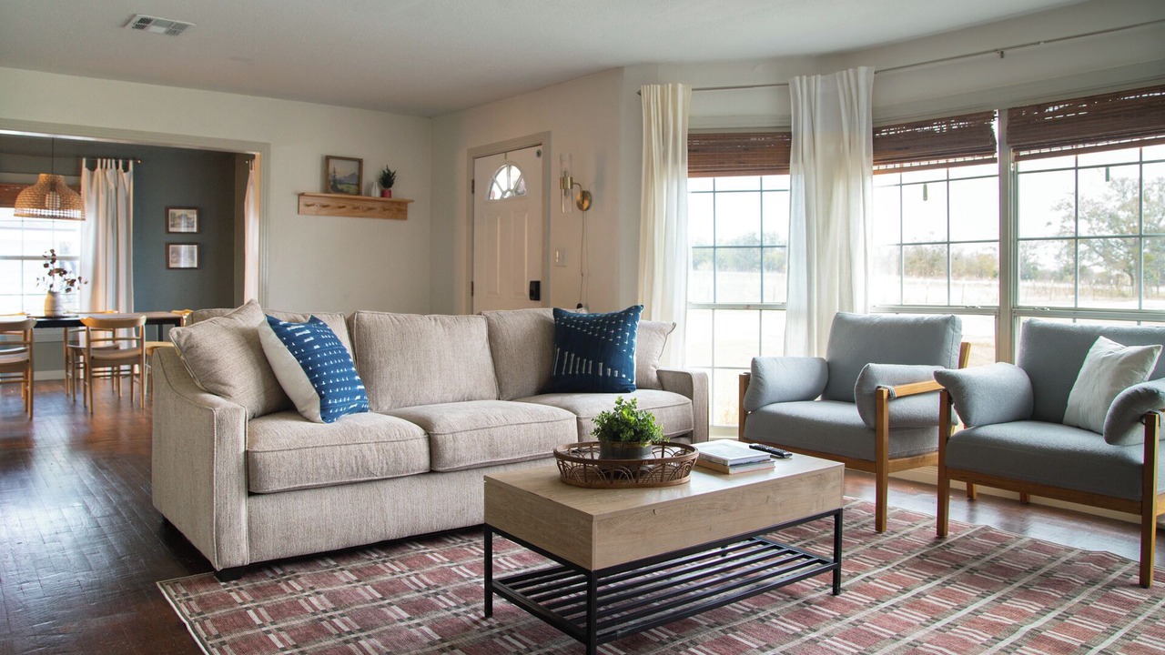 Photo of Livingroom in China Spring