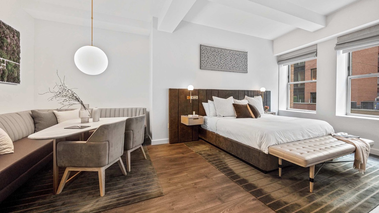 Photo of Bedroom in Financial District