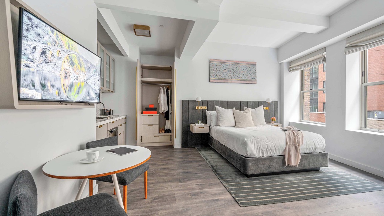 Photo of Bedroom in Financial District