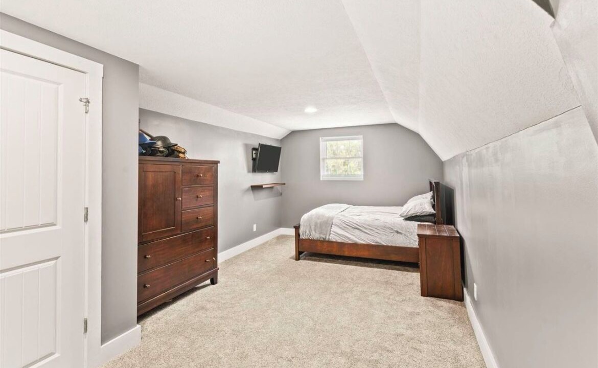 Photo of Bedroom in North Terre Haute