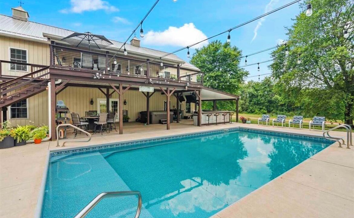 Photo of Outdoor in North Terre Haute