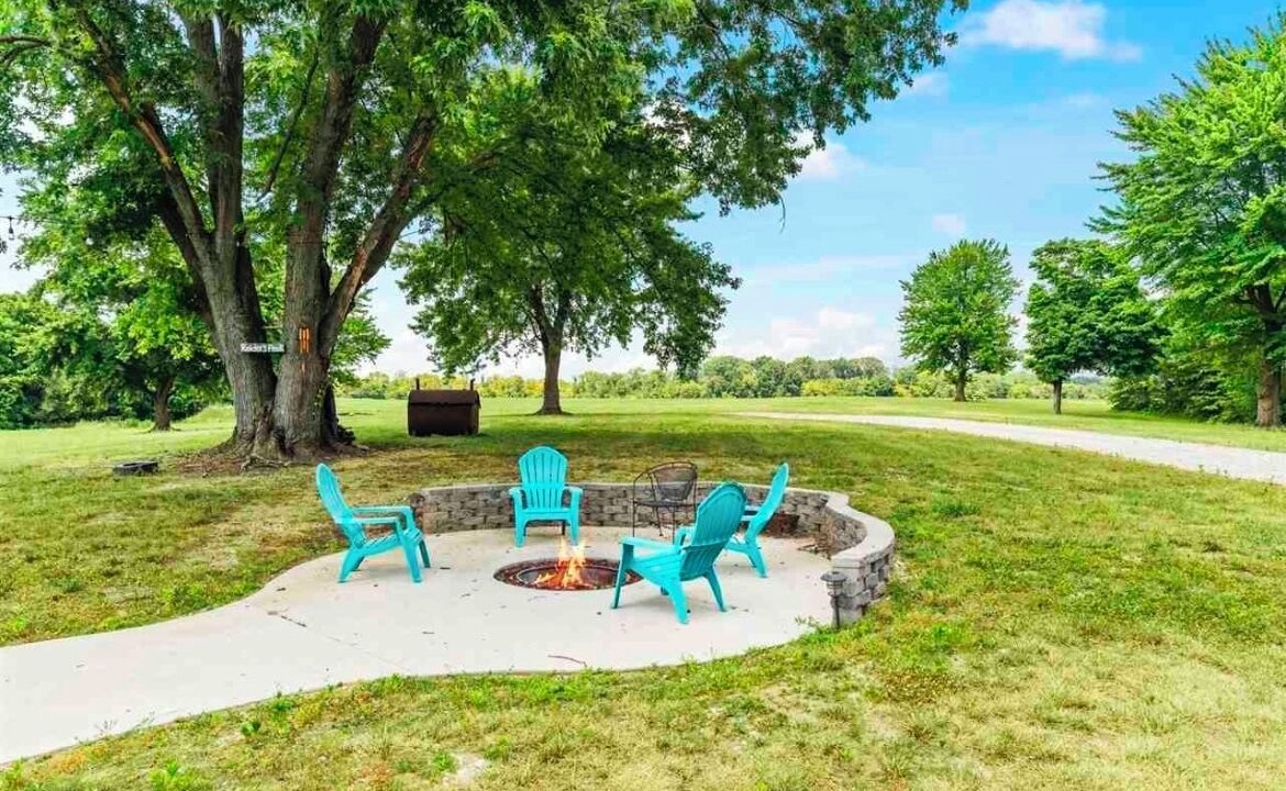 Photo of Outdoor in North Terre Haute