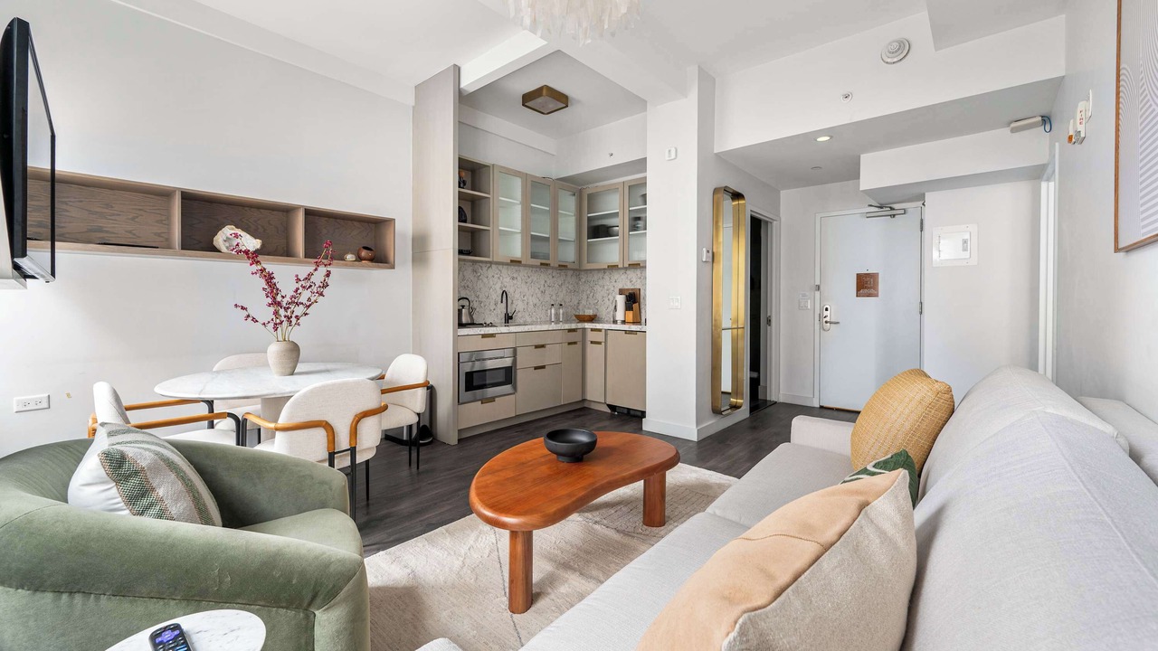 Photo of Livingroom in Financial District