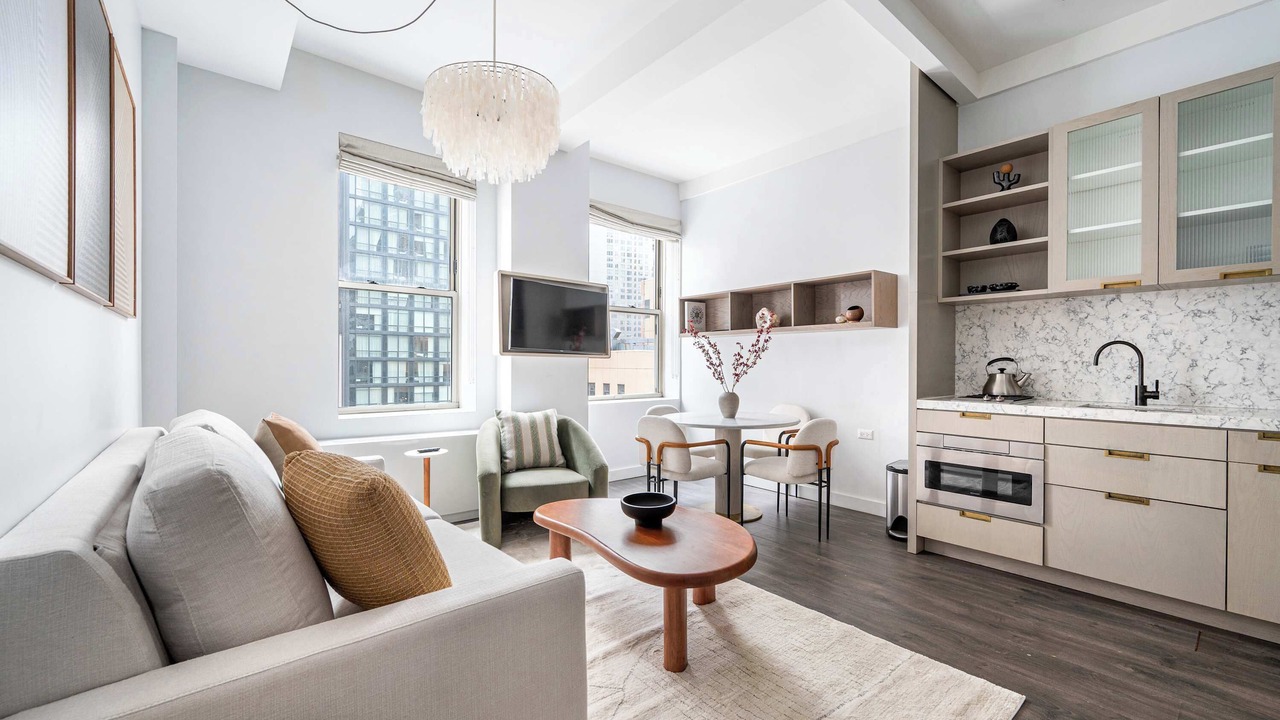 Photo of Livingroom in Financial District