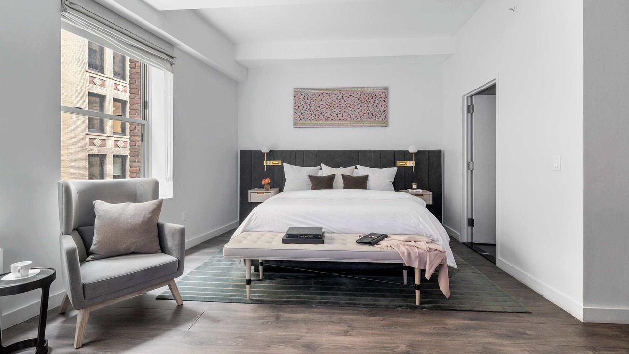 Photo of Bedroom in Financial District