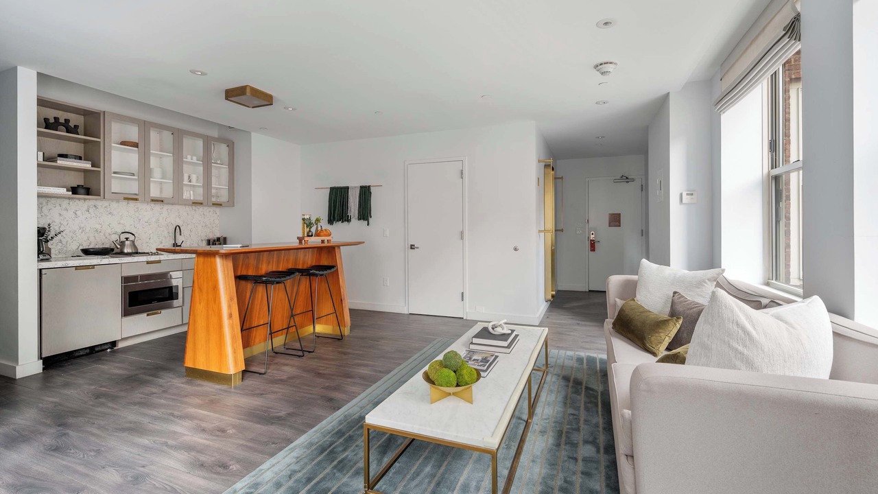 Photo of Livingroom in Financial District