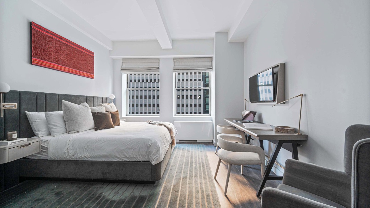 Photo of Bedroom in Financial District