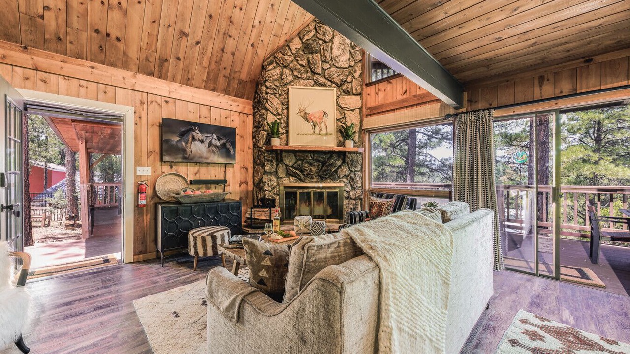 Photo of Livingroom in Ruidoso