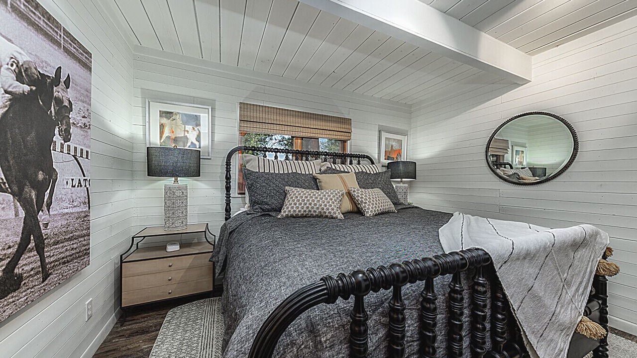 Photo of Bedroom in Ruidoso