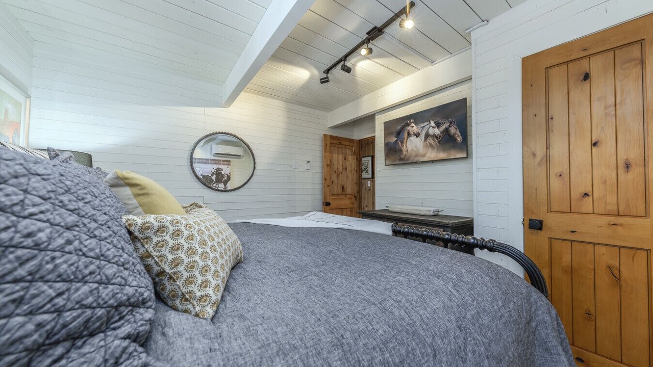Photo of Bedroom in Ruidoso