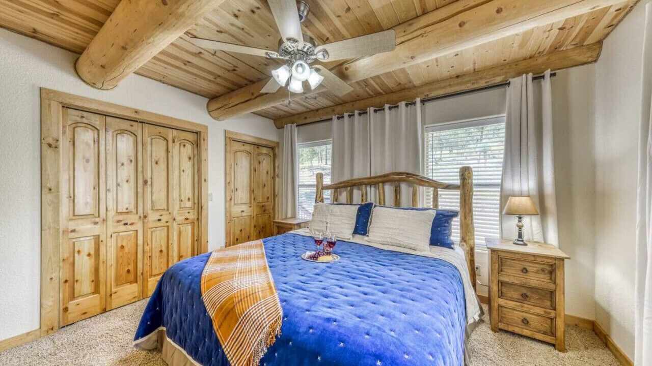 Photo of Bedroom in Ruidoso