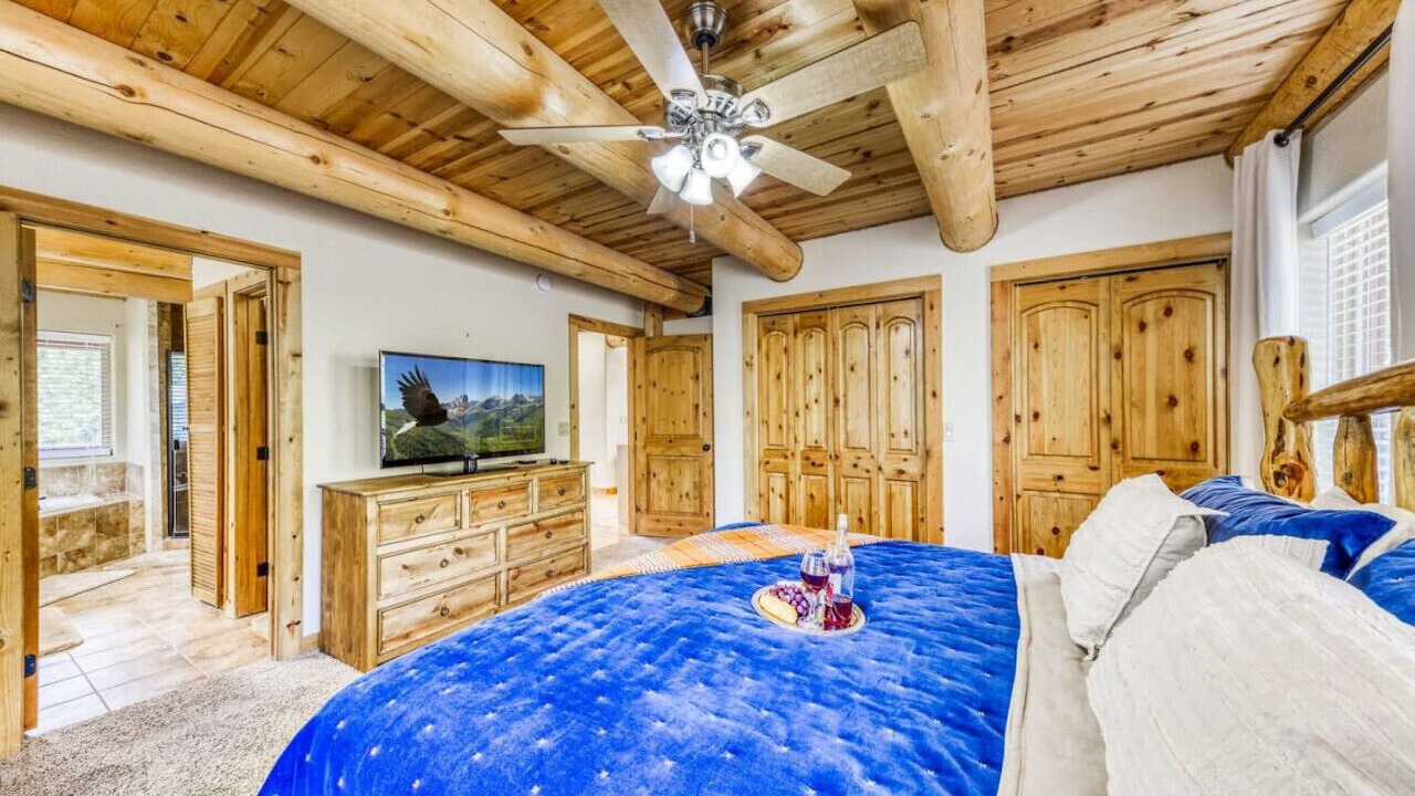 Photo of Bedroom in Ruidoso