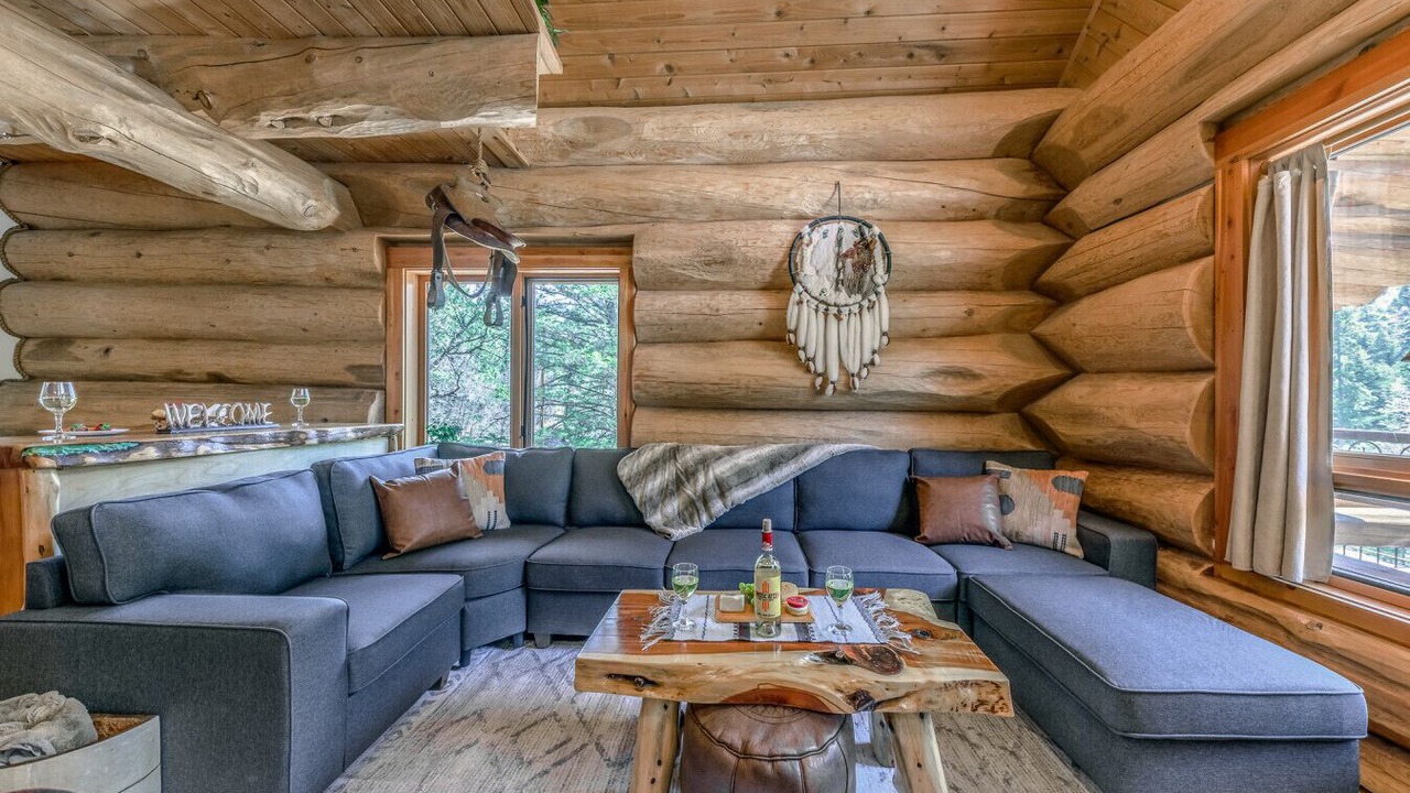 Photo of Livingroom in Ruidoso