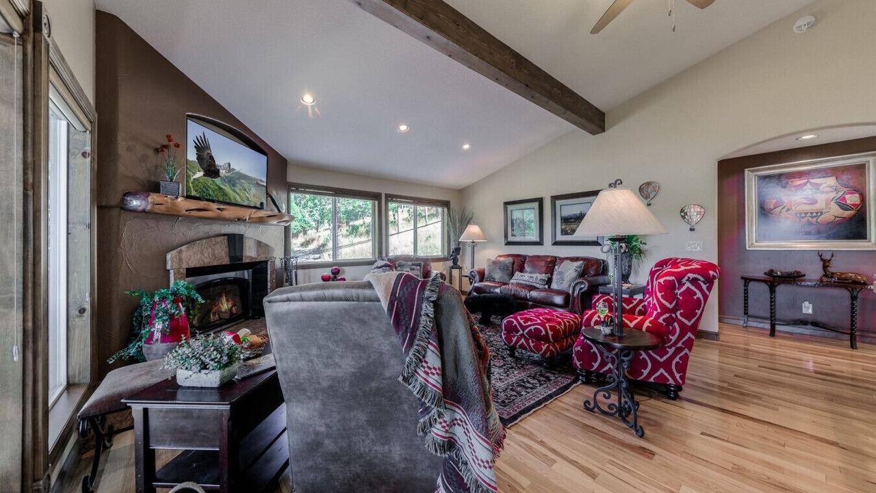 Photo of Livingroom in Ruidoso