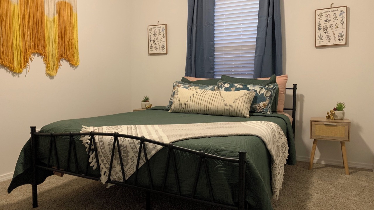Photo of Bedroom in Canyon