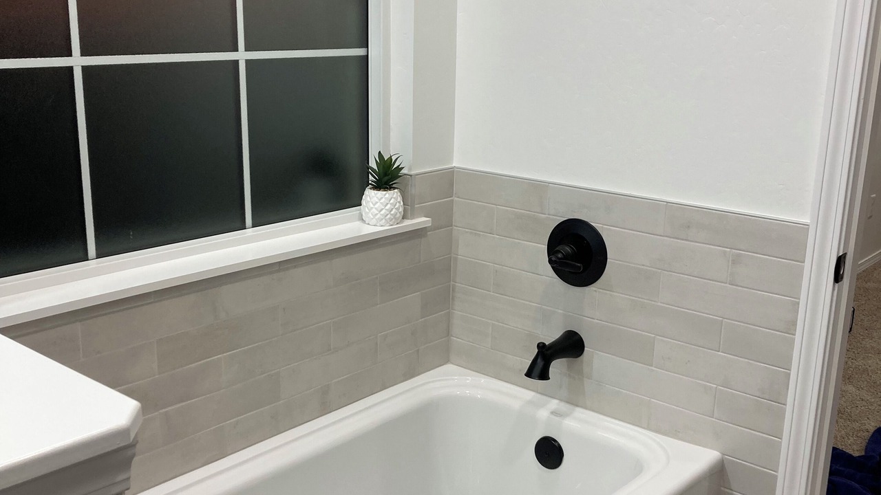Photo of Bathroom in Canyon