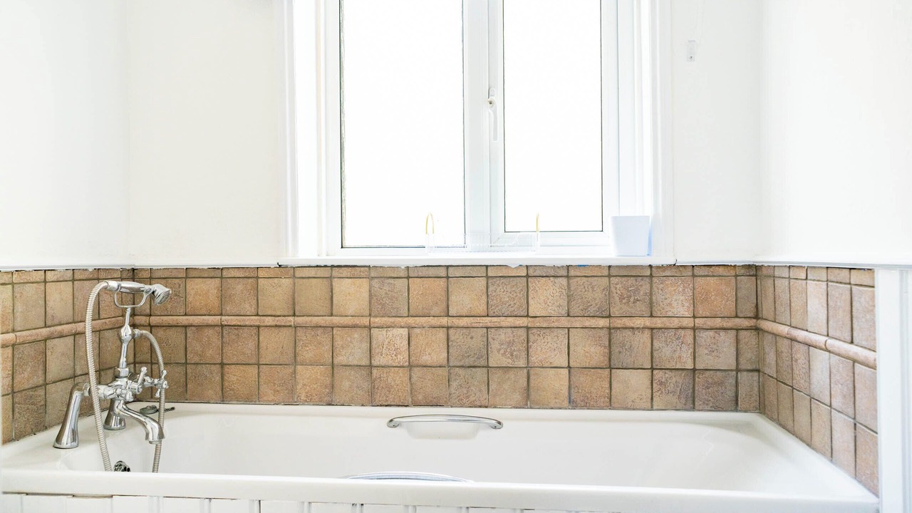 Photo of Bathroom in Ventnor