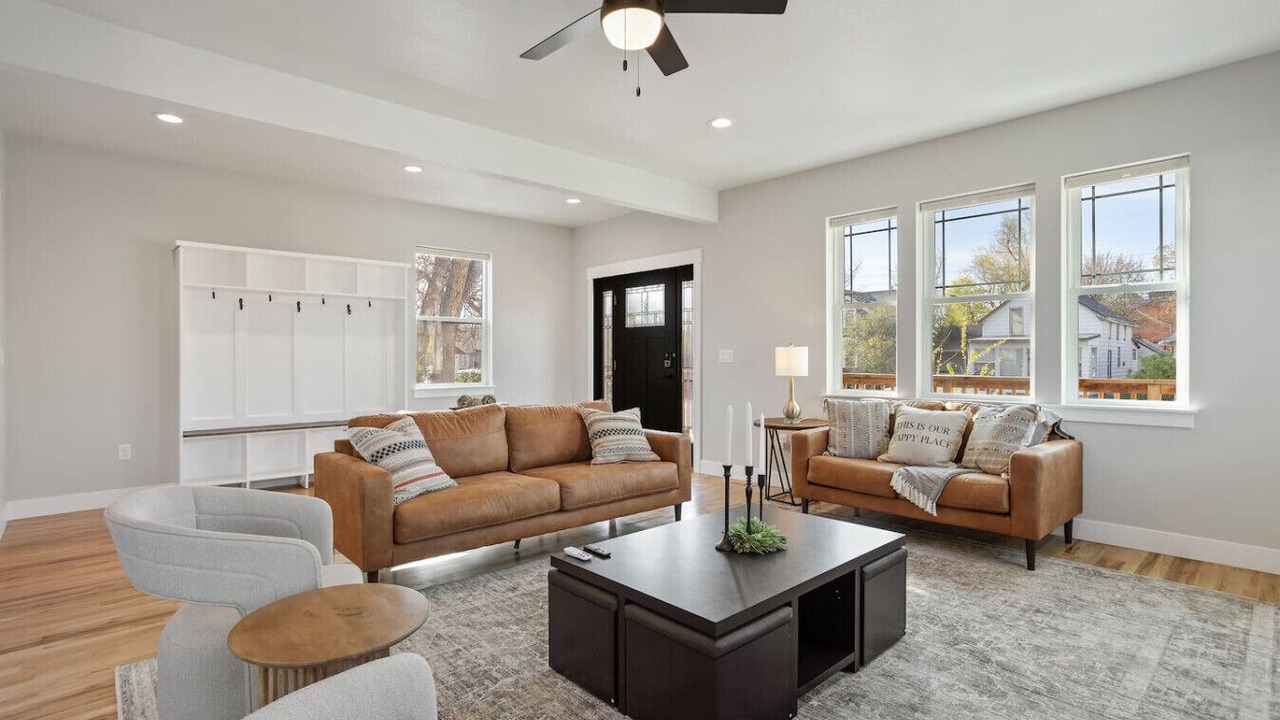 Photo of Livingroom in Cheyenne