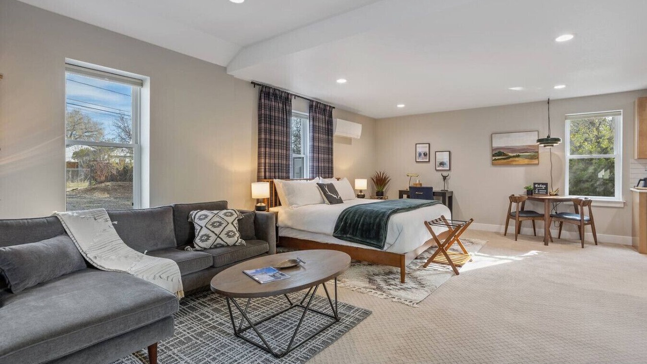 Photo of Livingroom in Cheyenne