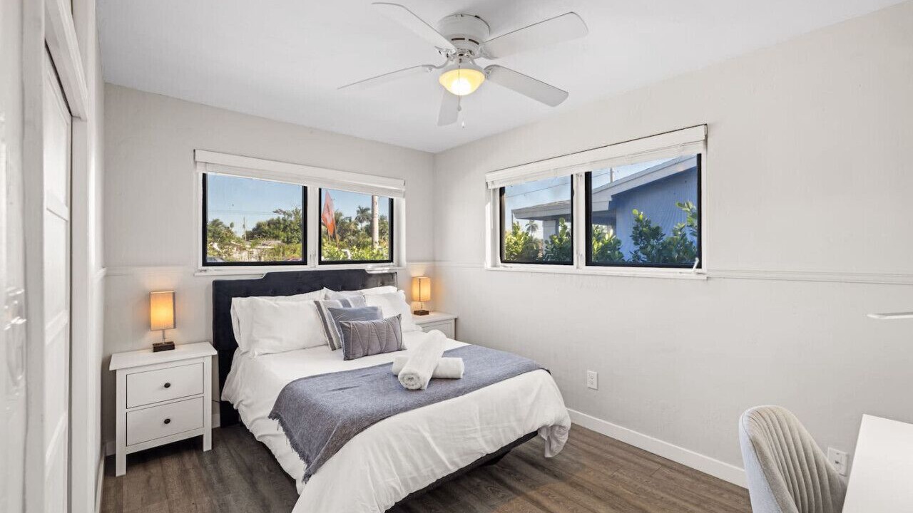 Photo of Bedroom in Wilton Manors