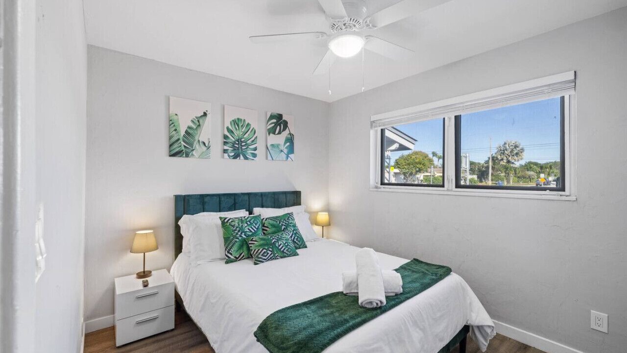 Photo of Bedroom in Wilton Manors