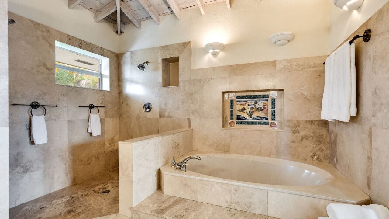 Photo of Bathroom in Birch Park Finger Streets