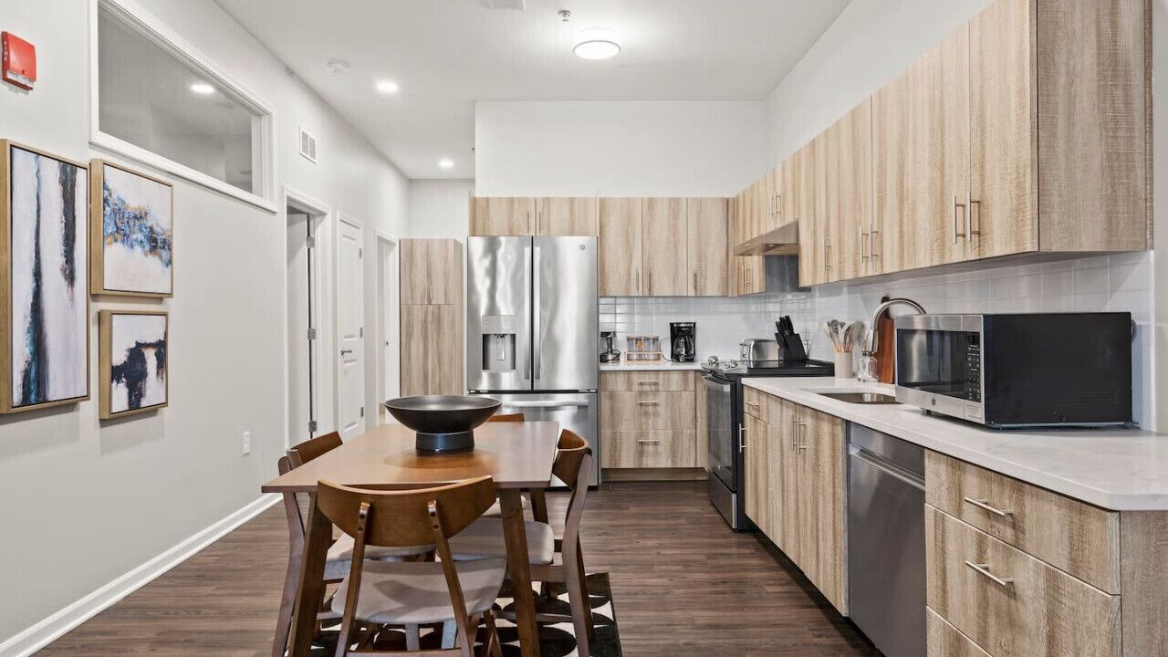 Photo of Bedroom in Midtown - Westport