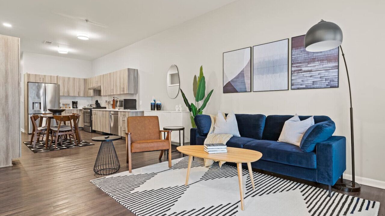Photo of Bedroom in Midtown - Westport