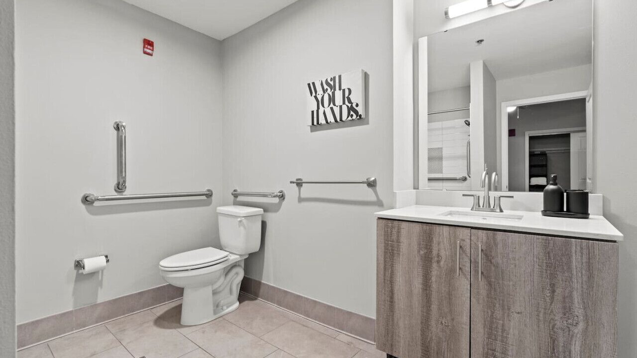 Photo of Bathroom in Midtown - Westport