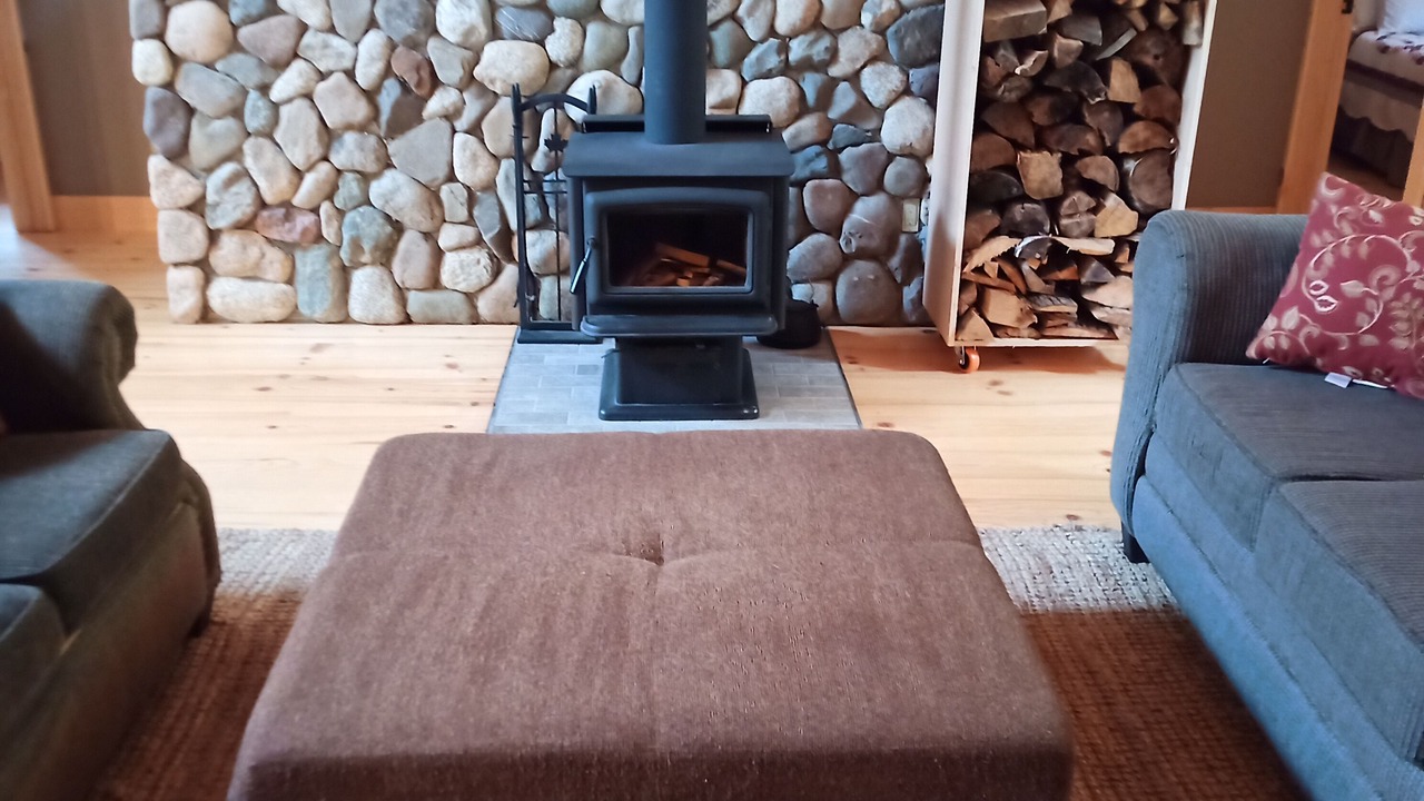 Photo of Livingroom in Kincardine