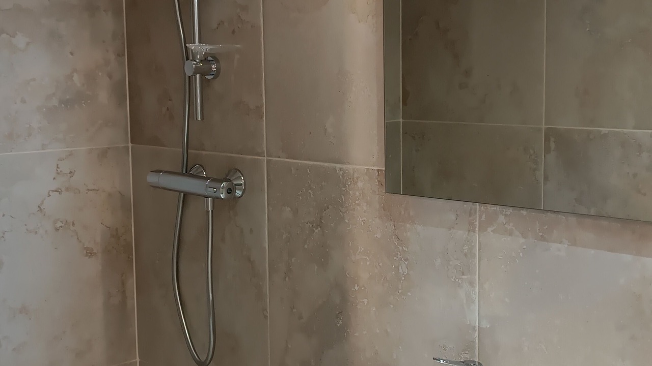 Photo of Bathroom in Vigneux-sur-Seine