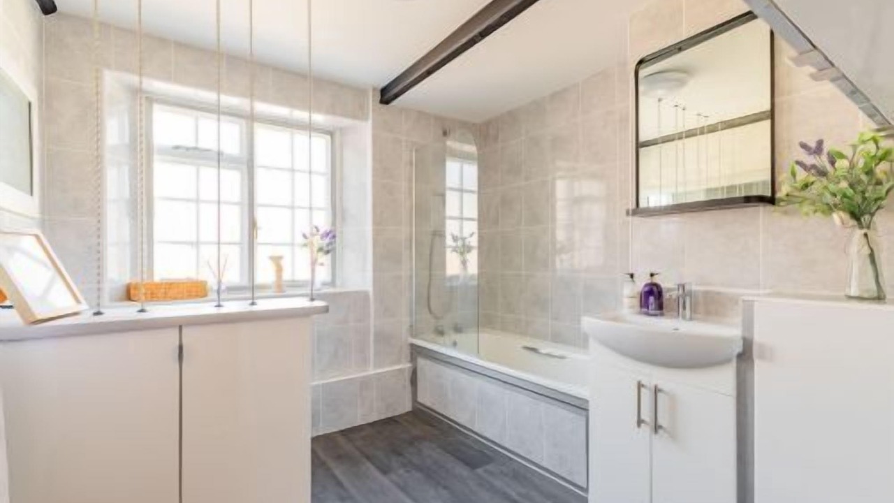 Photo of Bathroom in Acle
