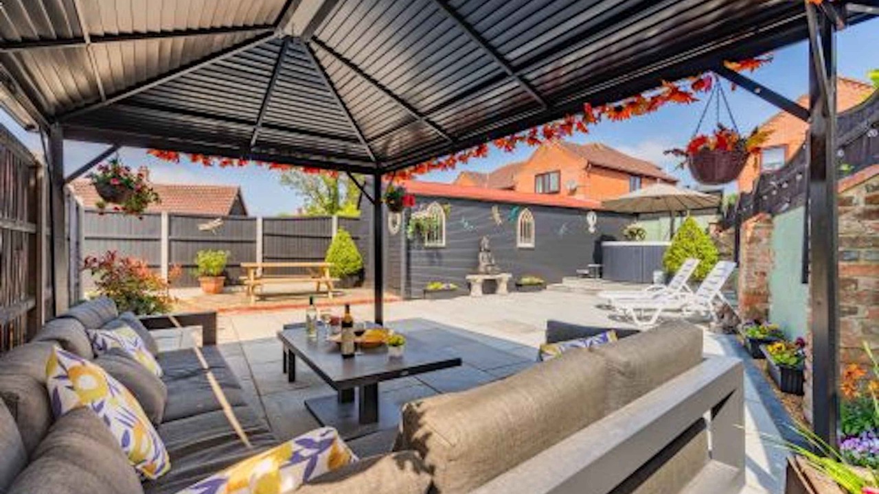 Photo of Patio Balcony in Acle