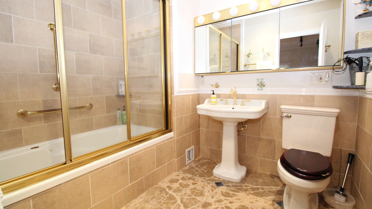 Photo of Bathroom in Wellfleet