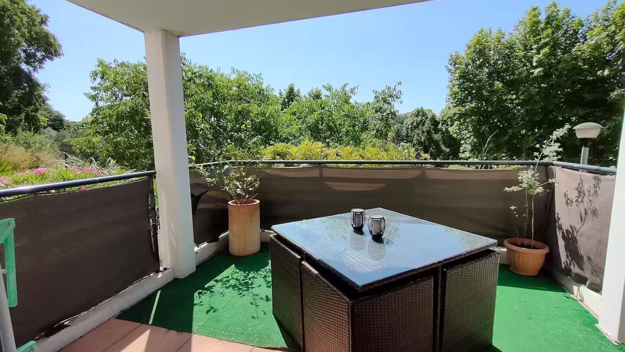 Photo of Outdoor in La Croix-Rouge