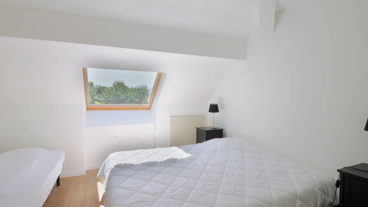 Photo of Bedroom in Viviers-du-Lac