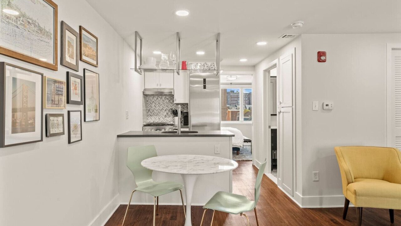 Photo of Others in Washington Square West