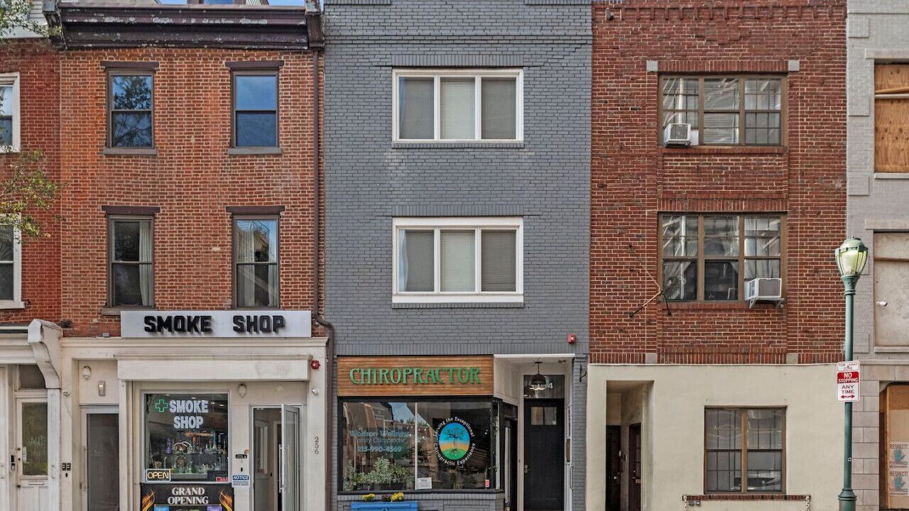 Photo of Outdoor in Washington Square West