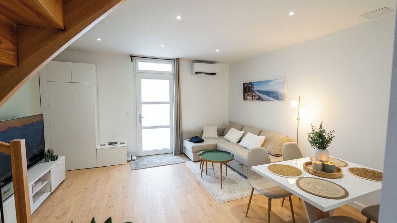 Photo of Livingroom in Floirac