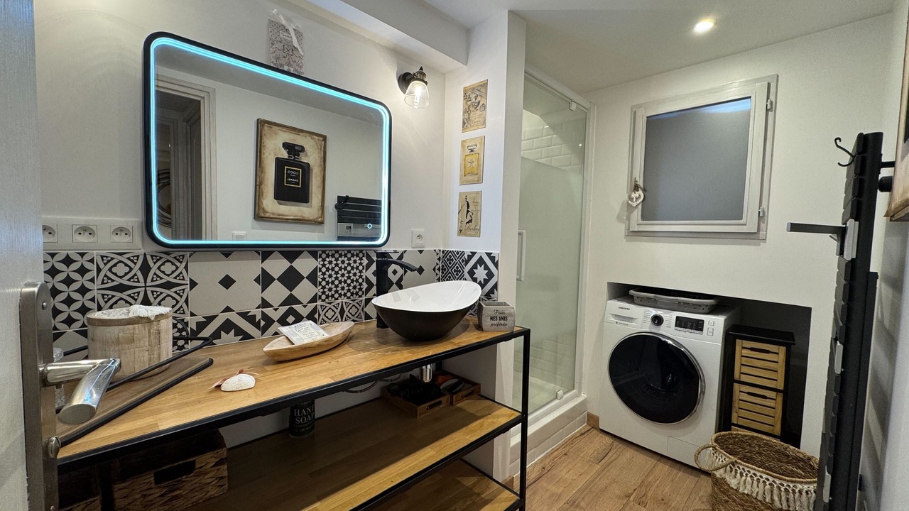 Photo of Bathroom in Cabourg